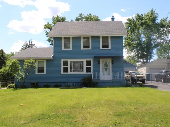 112 S Collins St, South Elgin, IL 60177