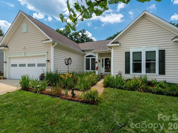 6609 Courtland St, Indian Trail, NC 28079