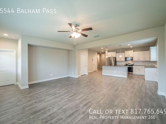 5th image of 15544 Balham Pass