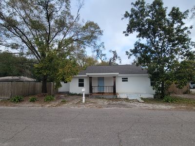 1608 E New Orleans Ave, Tampa, FL, 33610