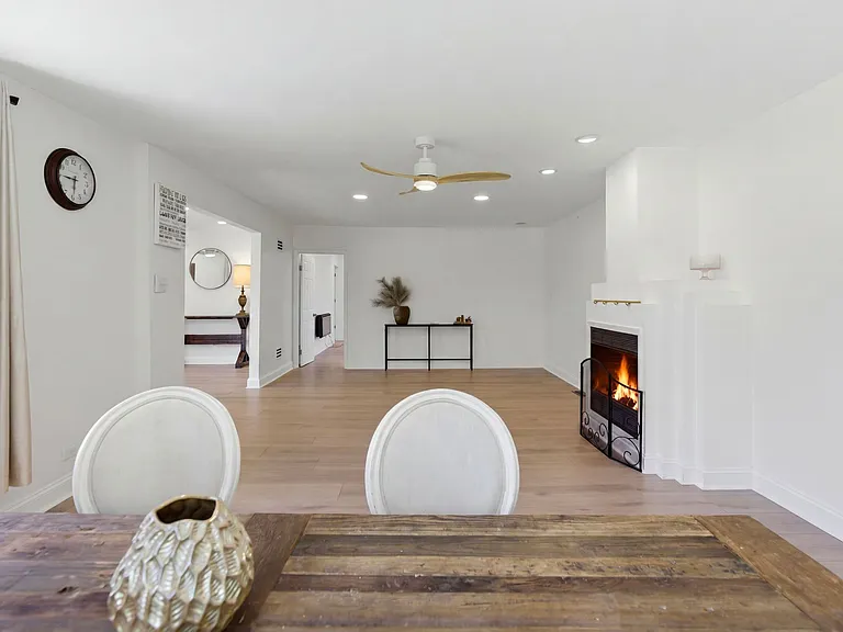 1030 Westmore Meyers Rd — Photo 16