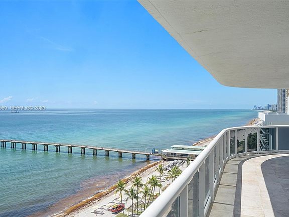 4th image of 16711 Collins Ave APT 1207