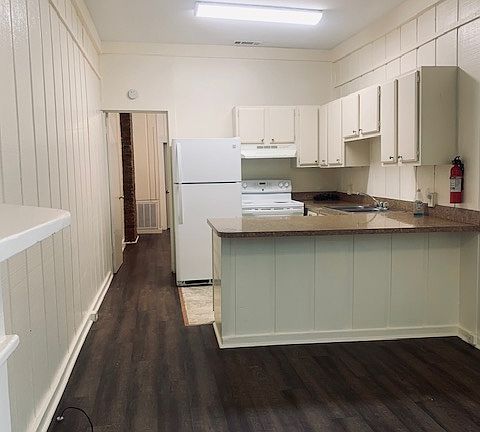 4th image of 1115 Bordeaux St #1115