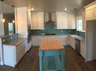 18040 Johnson Rd, Red Bluff, CA 96080