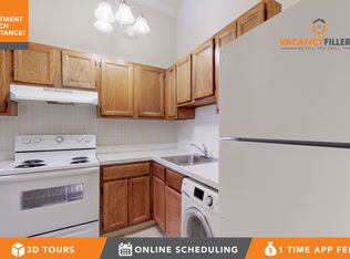 1732 Saint Paul St APT 2B, Baltimore, MD 21202