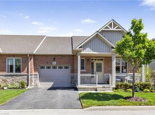 11 Hillgartner Ln, Binbrook, ON L0R1C0