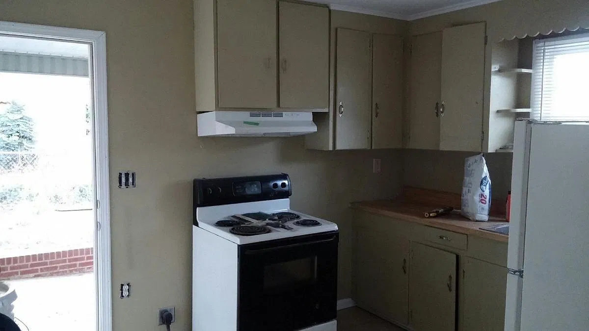 3 bed, $1,500 — Photo 4