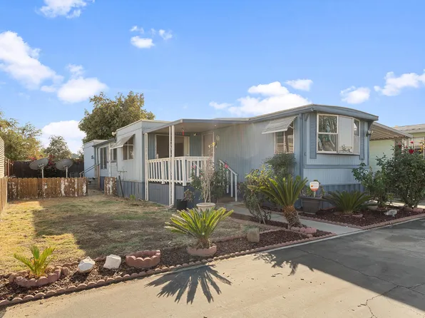 324 Magnolia Avenue #3, Lemoore, CA 93245
