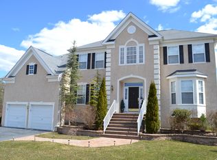 465 Exeter Ct, Galloway, NJ 08205