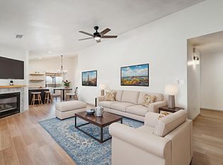 632 Foyt Dr SW, Albuquerque, NM 87121