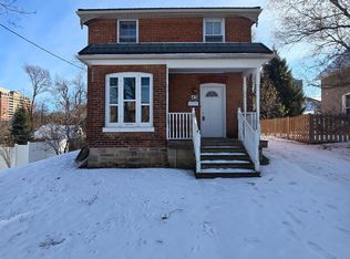 43 David St, Brampton, ON L6X 1J3