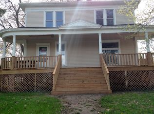 1415 Oakwood Dr, Albert Lea, MN 56007