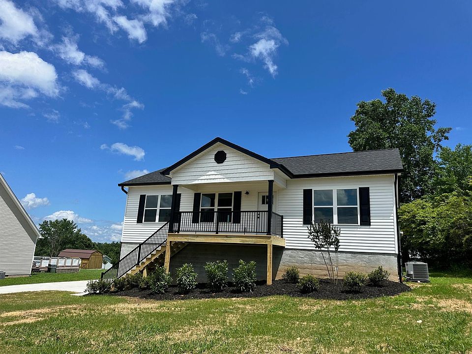 1st image of 276 Willbrook Cir NE