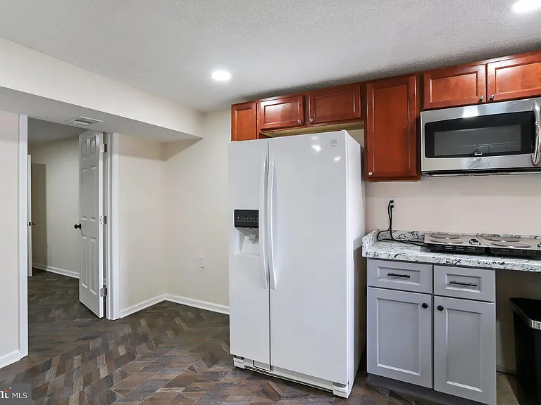 5 Orchard Pl — Photo 39