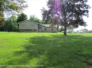 4470 Shepper Rd, Stockbridge, MI 49285