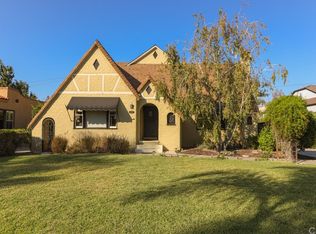 2429 N Heliotrope Dr, Santa Ana, CA 92706