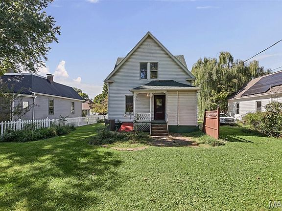 5th image of 850 Holyoake Rd
