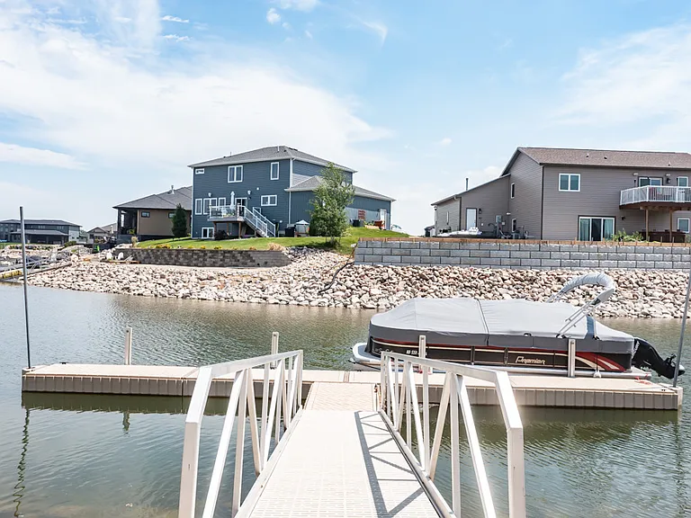 2304 Marina Rd SE #1 — Photo 9