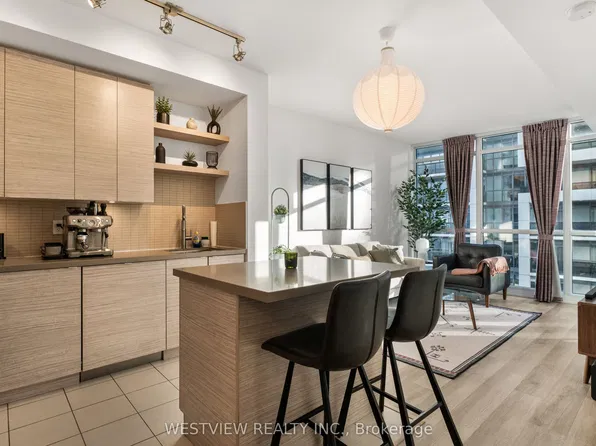 59 Annie Craig Dr, Toronto, ON