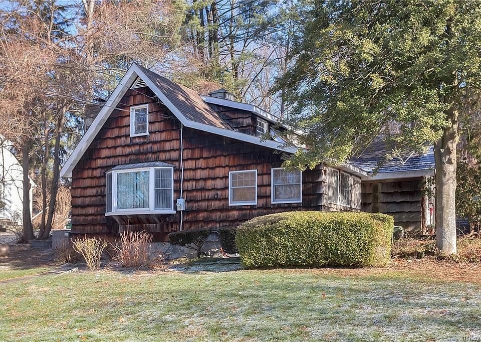 1st image of 3564 Sagamore Ave