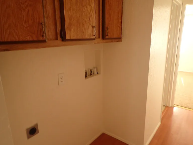 1401 W Benson Ave — Photo 6