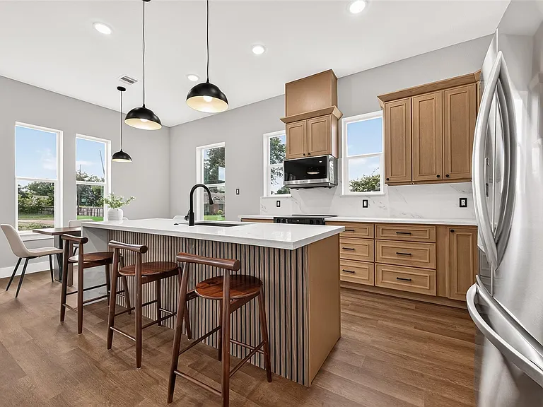 703 Carol Lynn Dr #B — Photo 11
