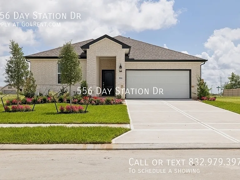 556 Day Station Dr — Photo 1