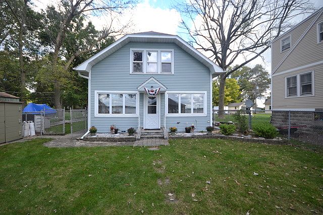 1st image of 38134 N Lakeside Pl