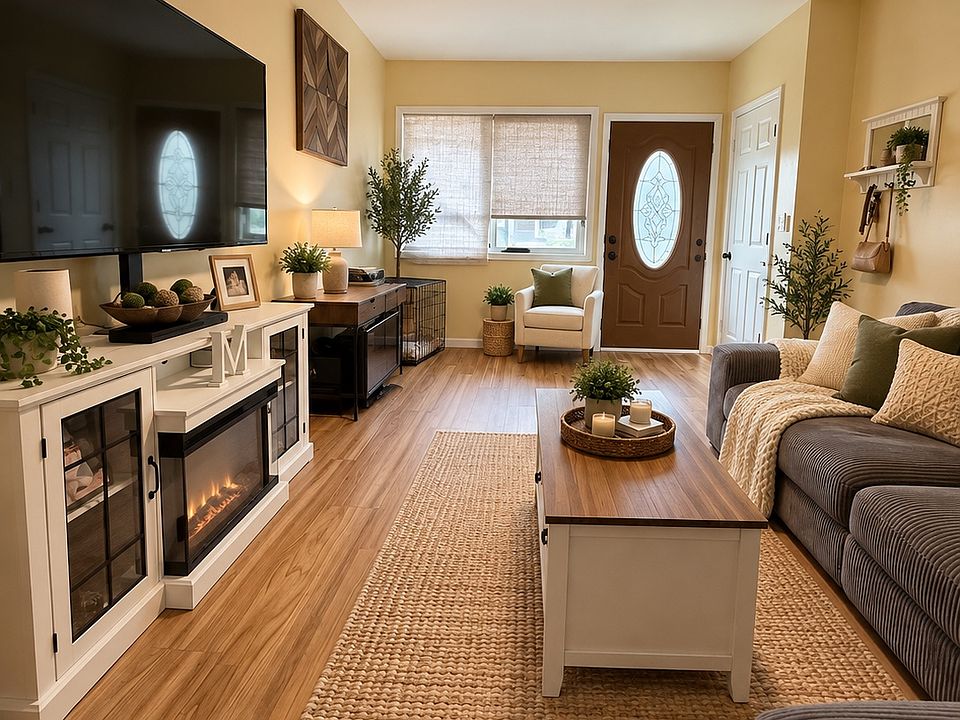 1st image of 65 Sebring Dr #R