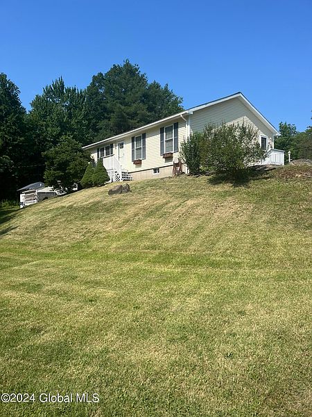 2nd image of 2161 State Highway 7