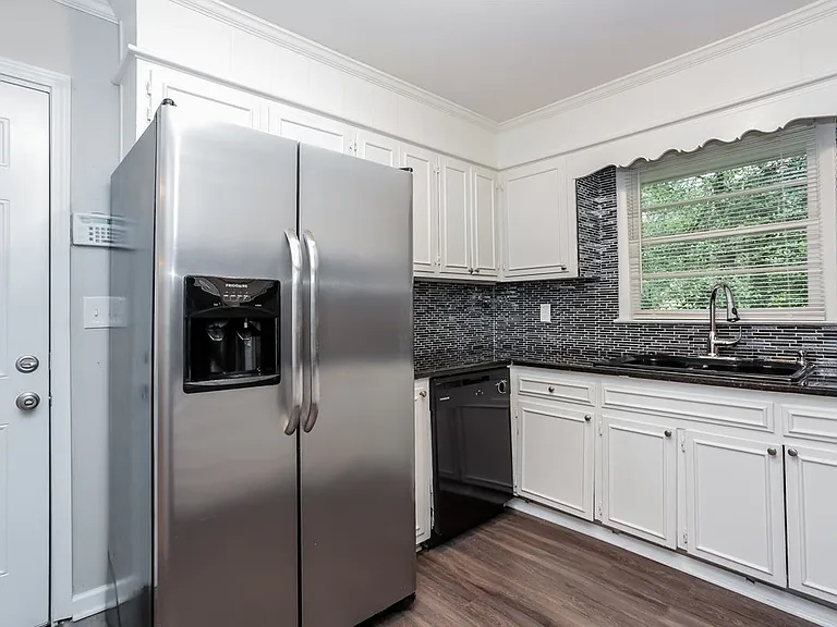4605 Greenspring Rd — Photo 6