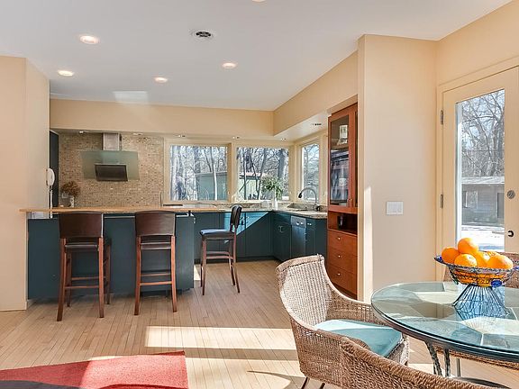 Main floor Family Room