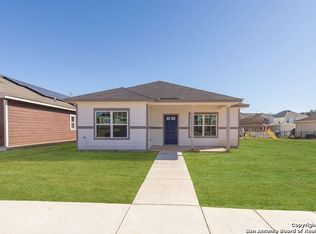 169 Lark Hill Rd, Floresville, TX 78114