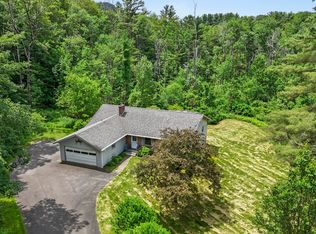 1310 Lenox Rd, Richmond, MA 01254