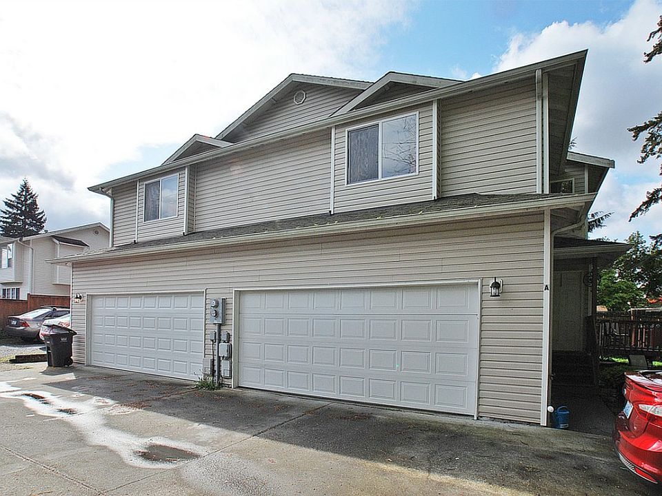 2nd image of 7434 Beverly Ln
