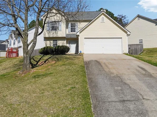 5651 Isleworth Ct, College Park, GA 30349