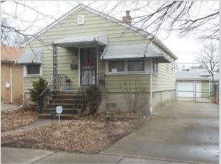 655 Mackinaw Ave, Calumet City, IL