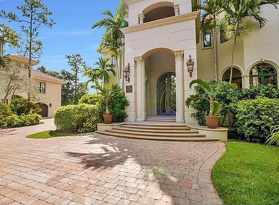 4th image of 3801 Bay Creek Dr