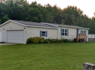 12276 Berrigan Ave NE, Cedar Springs, MI 49319