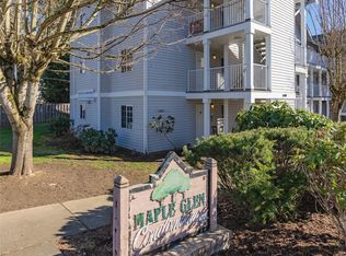2711 W Maplewood Ave APT 205, Bellingham, WA