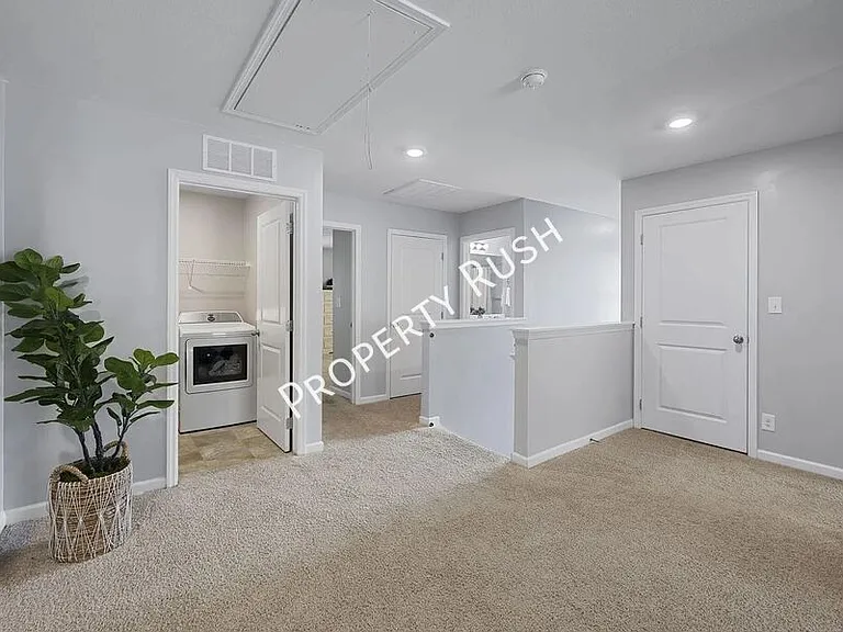 6556 Long Horn St — Photo 21
