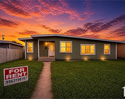 5 bed, 1834 sqft, $2,100 — Photo 2