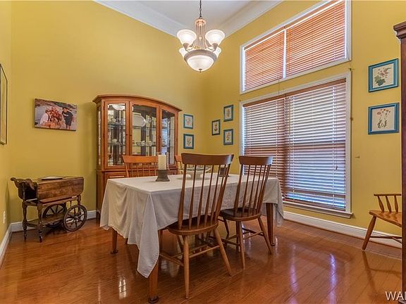 5th image of 4800 Crosshill Ln
