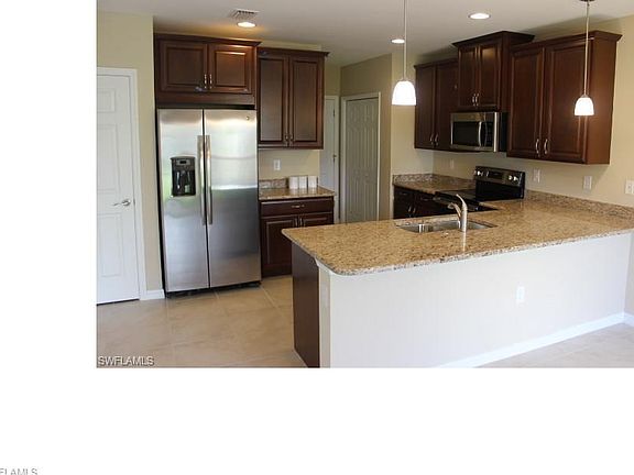 3rd image of 3891 Burrfield St