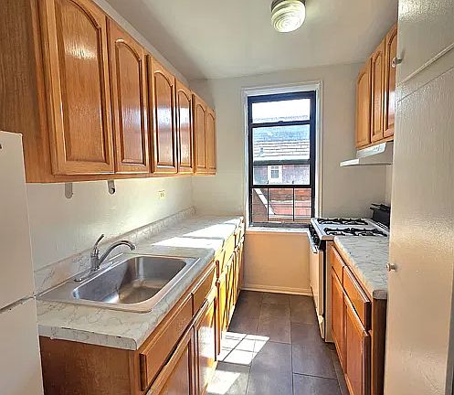 4th image of 34-36 85th St #2