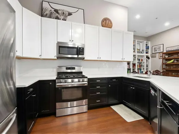 15 Warren St APT 115, Jersey City, NJ 07302