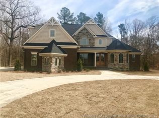 307 Puddingstone Dr, Fayetteville, NC 28311