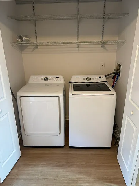 3 bed, 1.5 bath, 1373 sqft, $2,800 — Photo 4