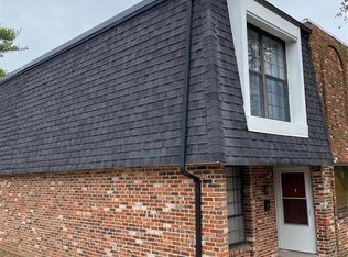 371 Chapel Ridge Dr, Hazelwood, MO 63042