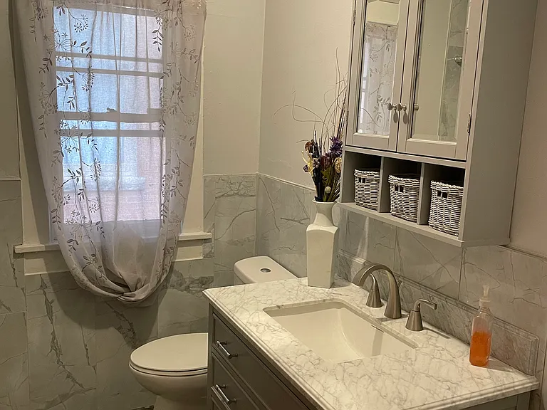 2801 Clermont St — Photo 15